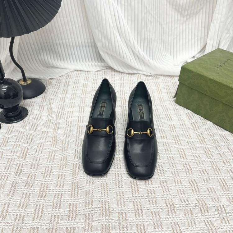 Picture of Gucci Shoes _SKUGuccisz35-42mnf01027451